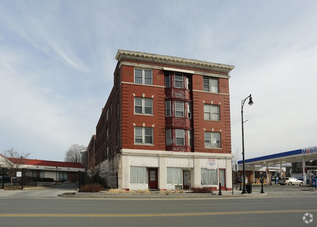 Building Photo - Terrace 592