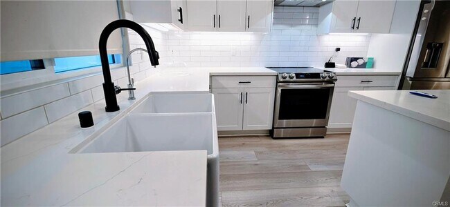 Building Photo - 2120 Sagebrush Walk