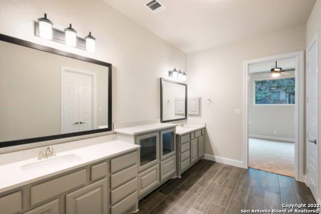 Building Photo - 11330 Cottage Grove