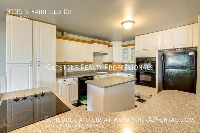 Building Photo - 3135 S Fairfield Dr