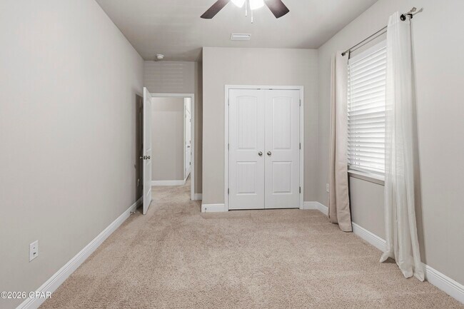 Building Photo - 118 Enchantment Falls Ln
