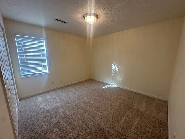 Building Photo - 1120 Legacy Blvd SE
