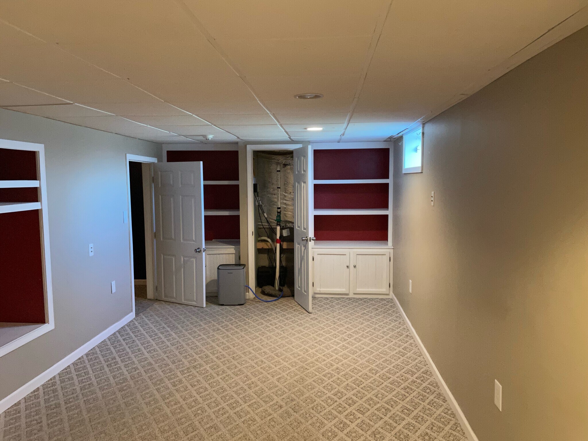 Building Photo - 8 Bay Heights Cir