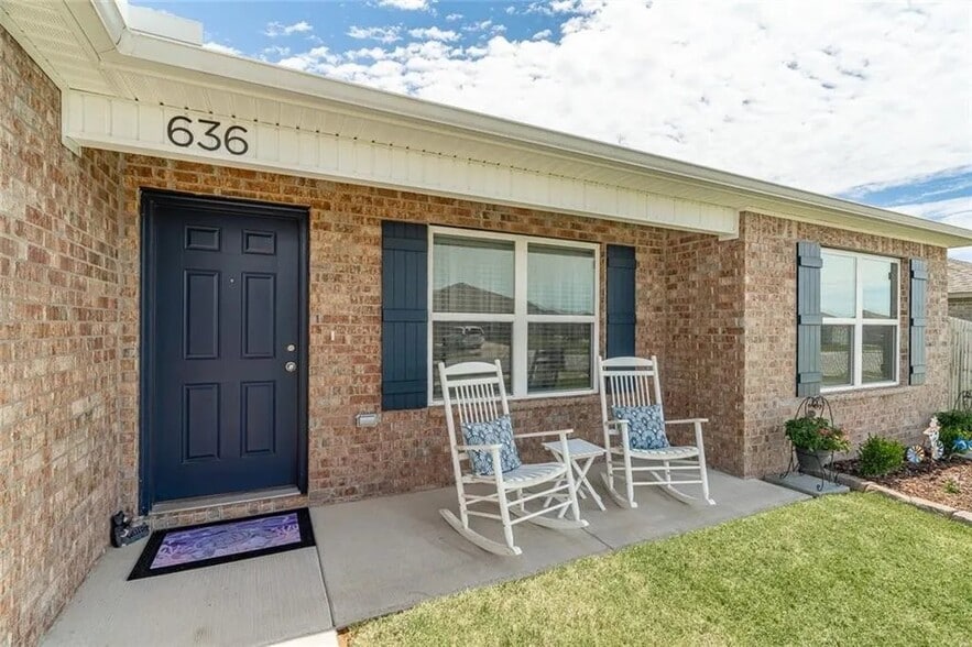 Building Photo - 636 Woodcreek Lp