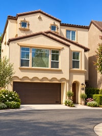 Building Photo - 2889 Plaza del Amo