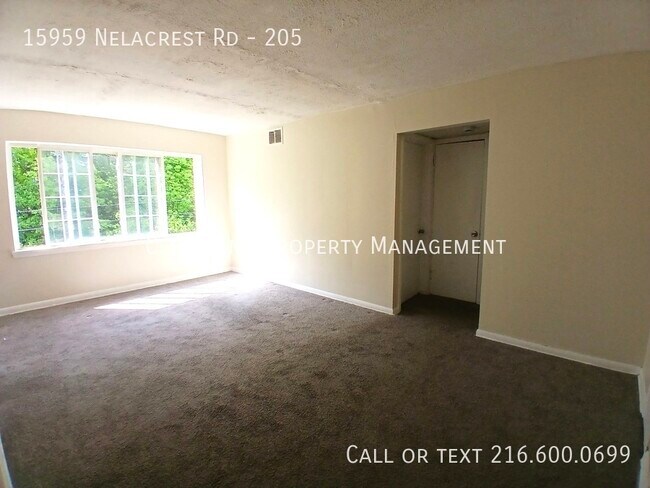 Building Photo - 15959 Nelacrest Rd