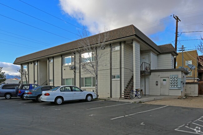 Building Photo - 1250 Sullivan Ln