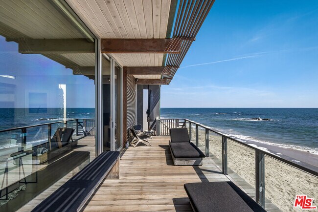 Building Photo - 24956 Malibu Rd