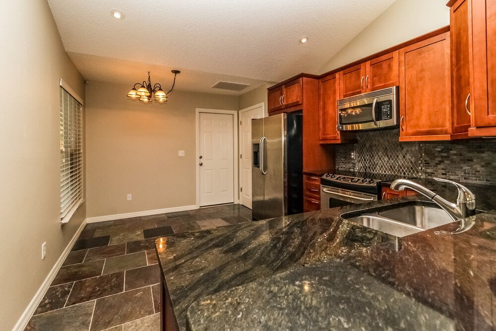 Building Photo - 1215 Creek Woods Cir