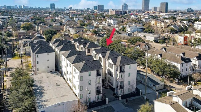 Building Photo - 2114 Mason St
