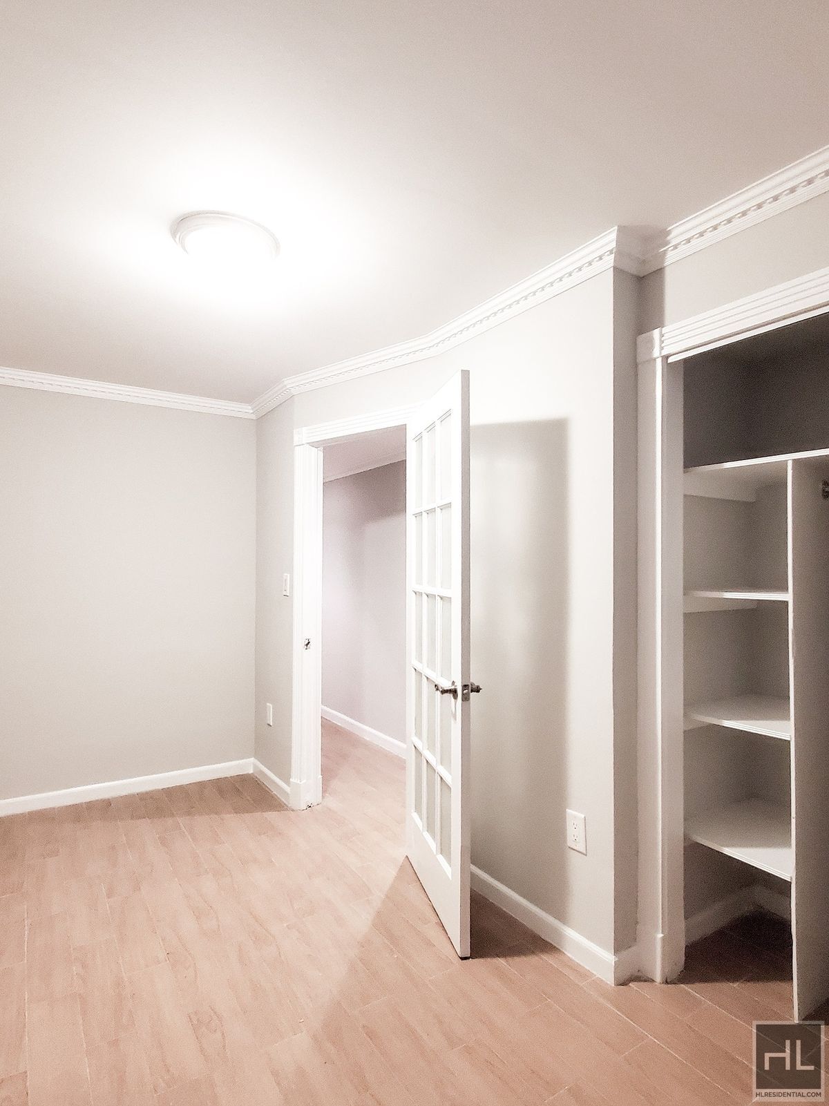 Building Photo - Avail; May 1 Upper Carnegie Hill adj/E. Harlem, Close to E.96th Q: E 100th St btw 2nd/1st Ave 4BR...