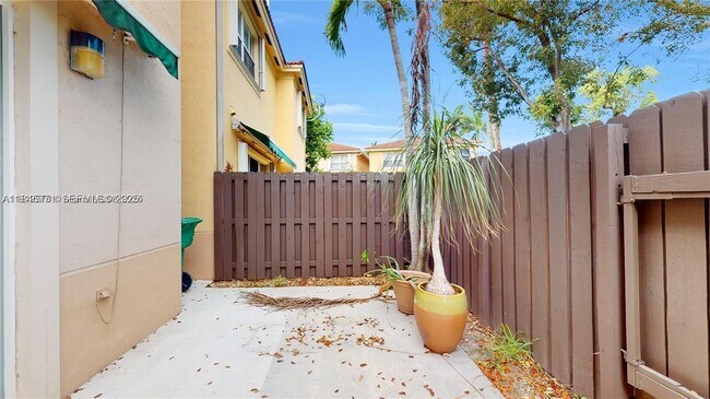 Building Photo - 12281 SW 121st Terrace