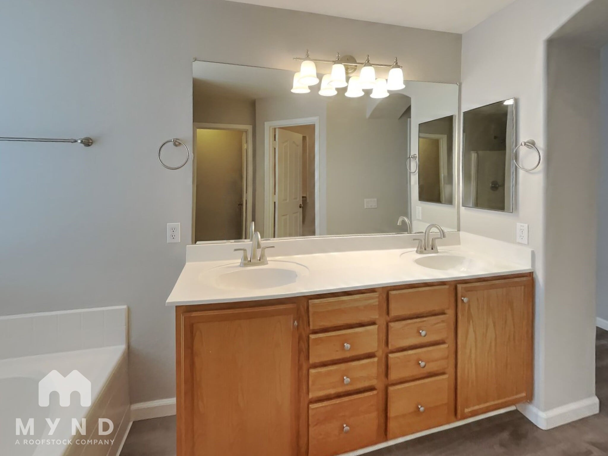 Building Photo - 2922 W Jasper Butte Dr