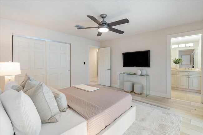 Building Photo - 211 NW 17th St