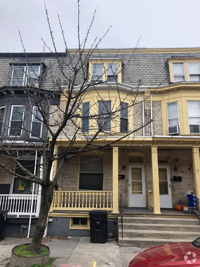 Building Photo - Harrisburg 3 Bedroom 1 Bath, Yard, Parking