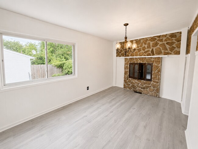Building Photo - 3617 Britt Terrace