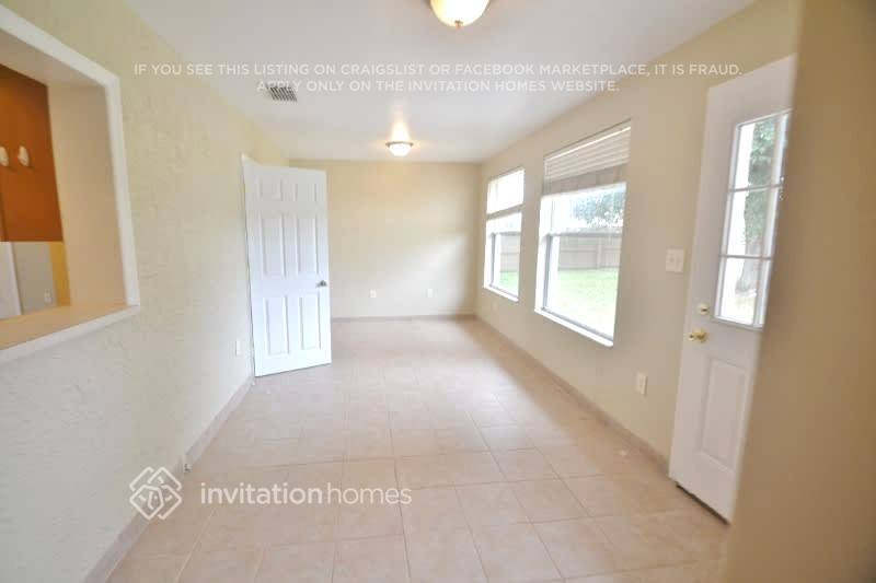 Building Photo - 847 Mendoza Dr