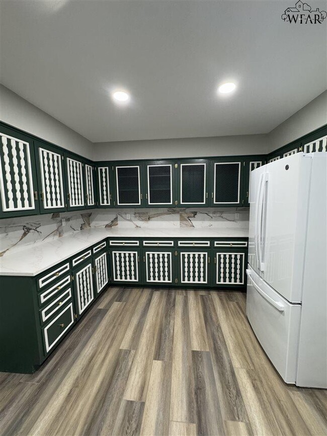 Building Photo - 5237 Catskills Dr