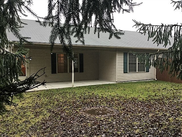 Building Photo - 132 Warner Dr