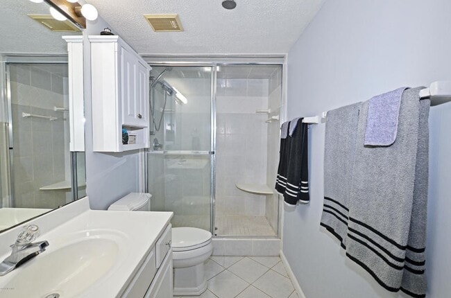 Building Photo - 1080 St Joseph St