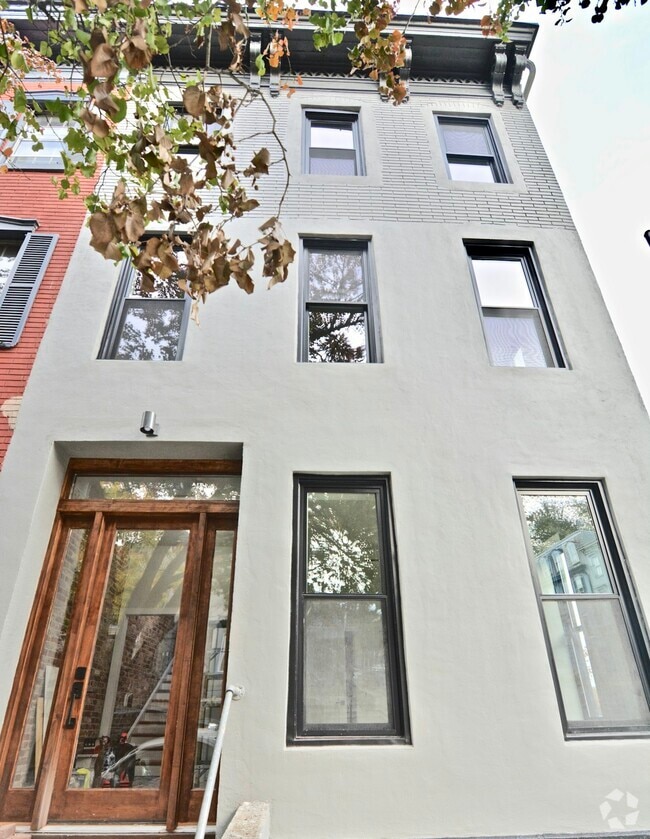 Building Photo - 56 S 5th St