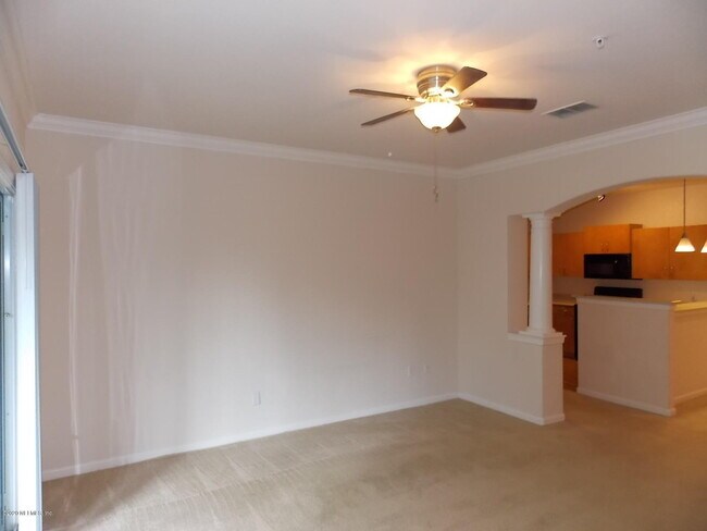 Building Photo - 1001 Monument Rd