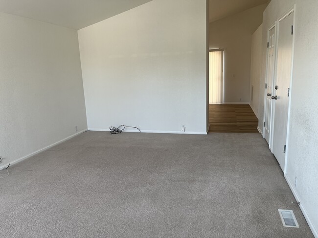 Building Photo - 12583 Pine Valley Cir