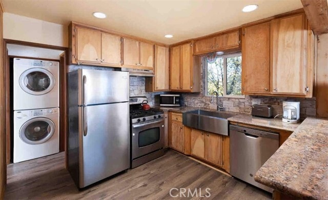 Building Photo - 1462 Sequoia Dr