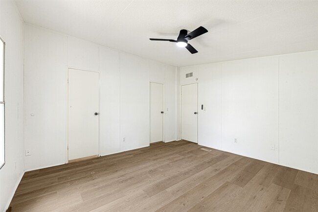 Building Photo - 16315 Lone Star Ranch Dr