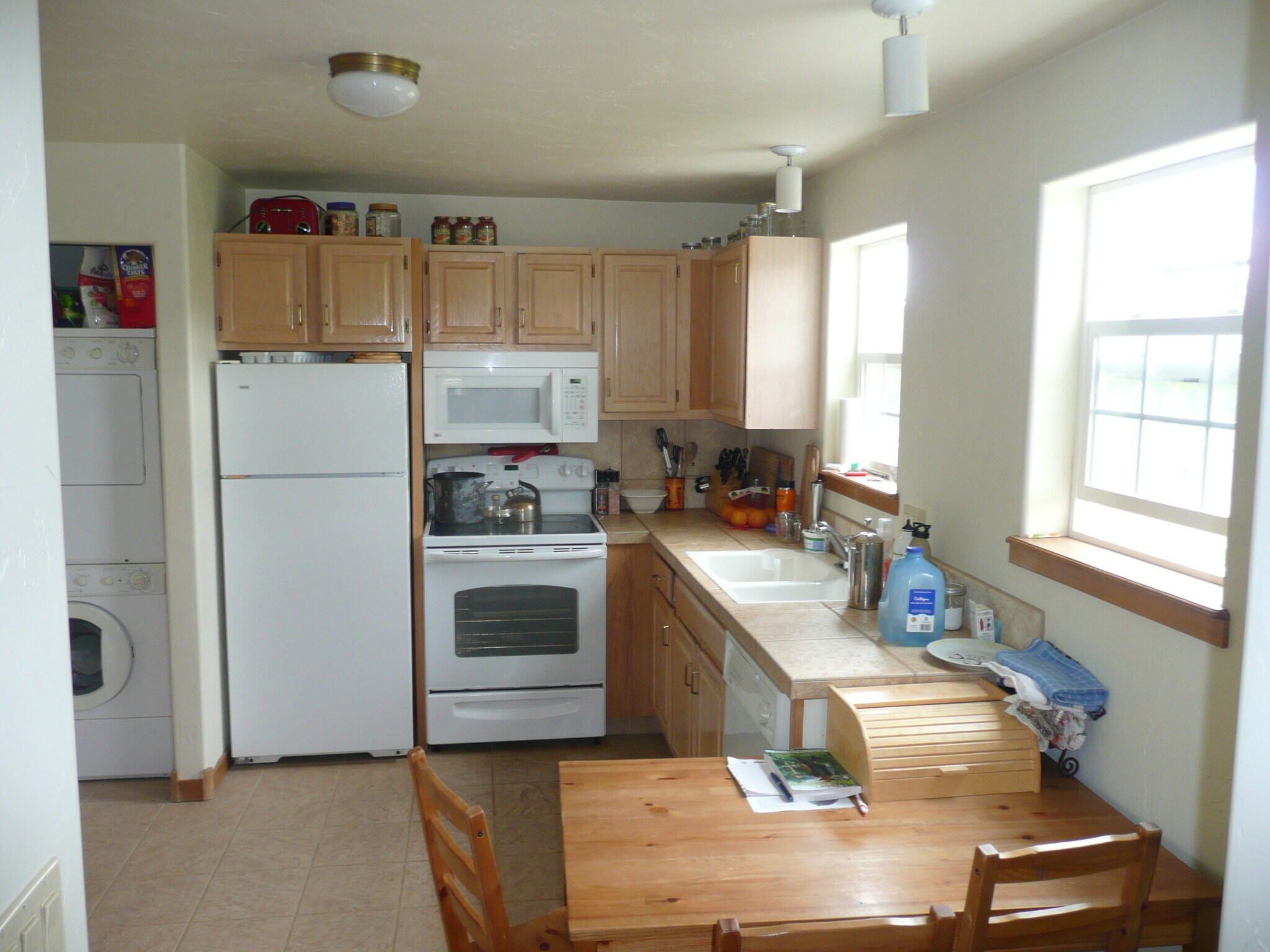 Building Photo - 127 Haystacker Dr