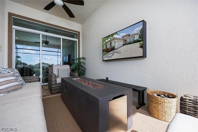 Building Photo - 2977 Willow Ridge Ct