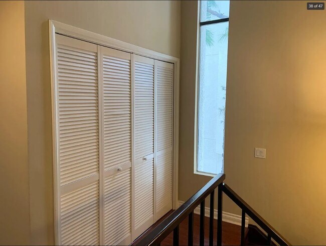 Building Photo - 21834 Mirador