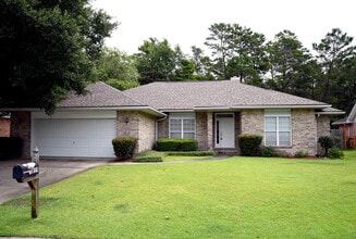 Building Photo - 1659 Northridge Rd