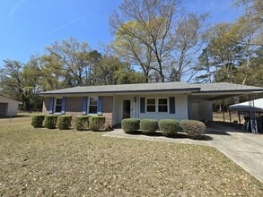 Building Photo - 917 Johnson St