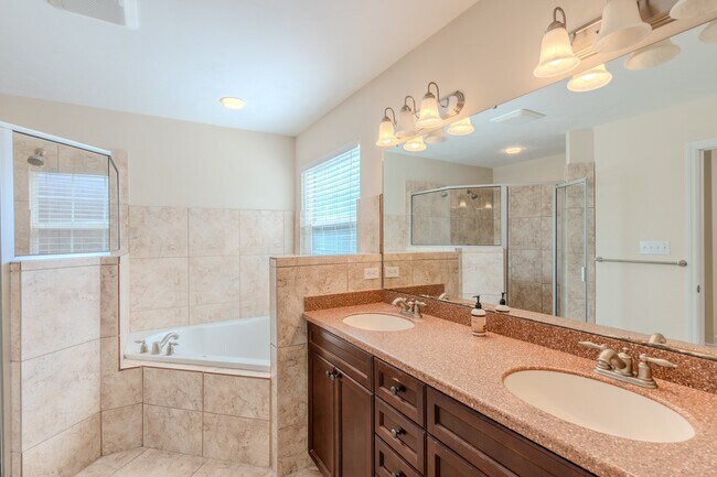 Building Photo - 8395 Ivy Mill Way
