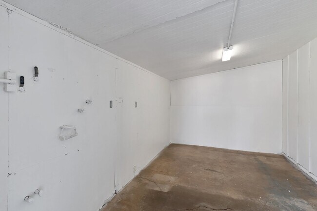 Building Photo - Terrific Old Town Scottsdale Rental!