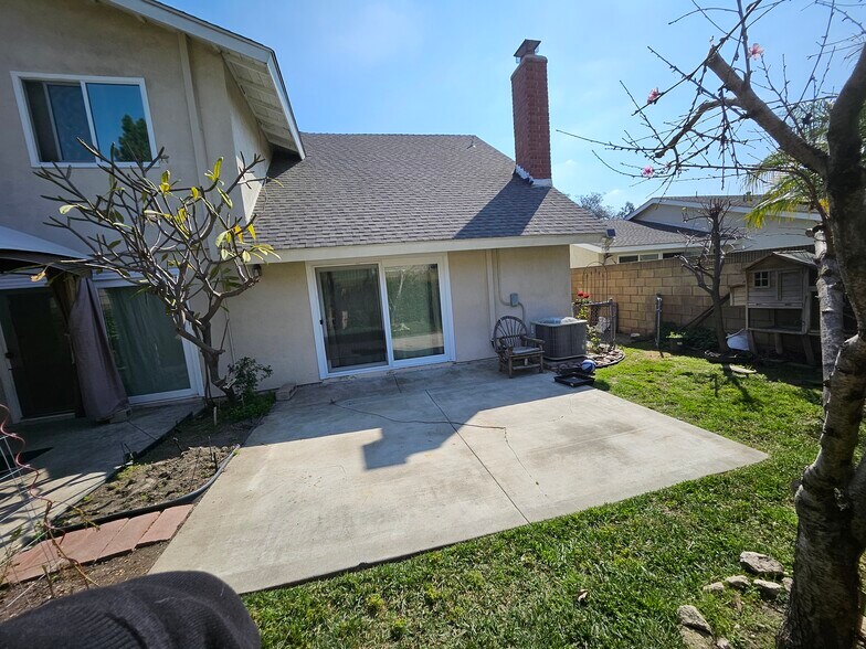 Building Photo - 17631 Mapes Ave