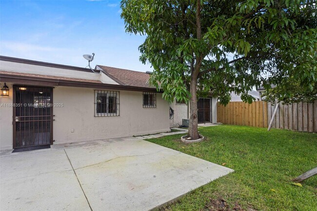Building Photo - 12328 SW 209th St