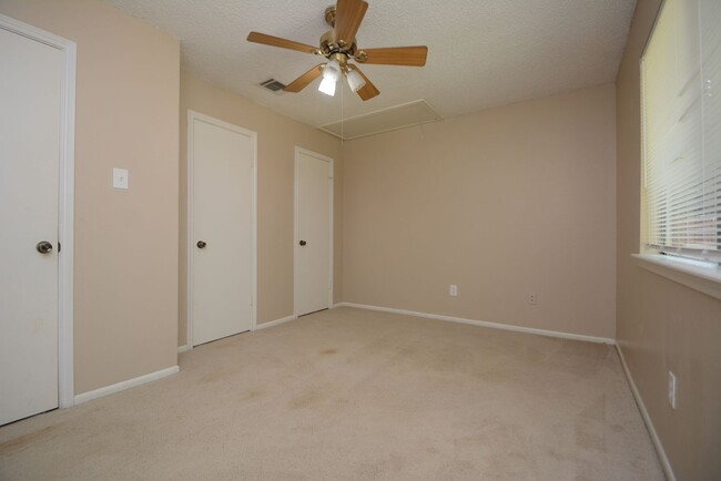 Building Photo - Home For Rent In TX: Spring 77381 – N Wood...