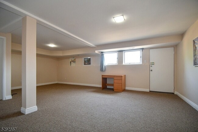 Building Photo - 1146 Stephanie Dr
