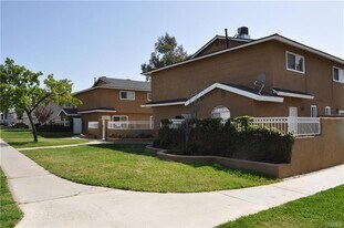 Building Photo - 570 Penrose Dr