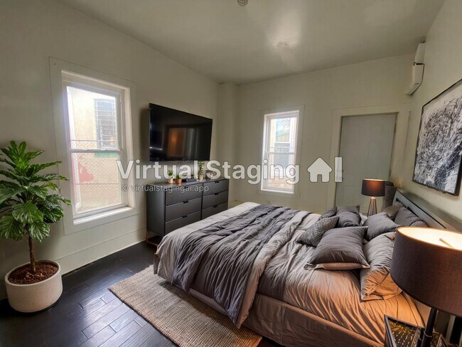 Building Photo - 2737 N Downing St