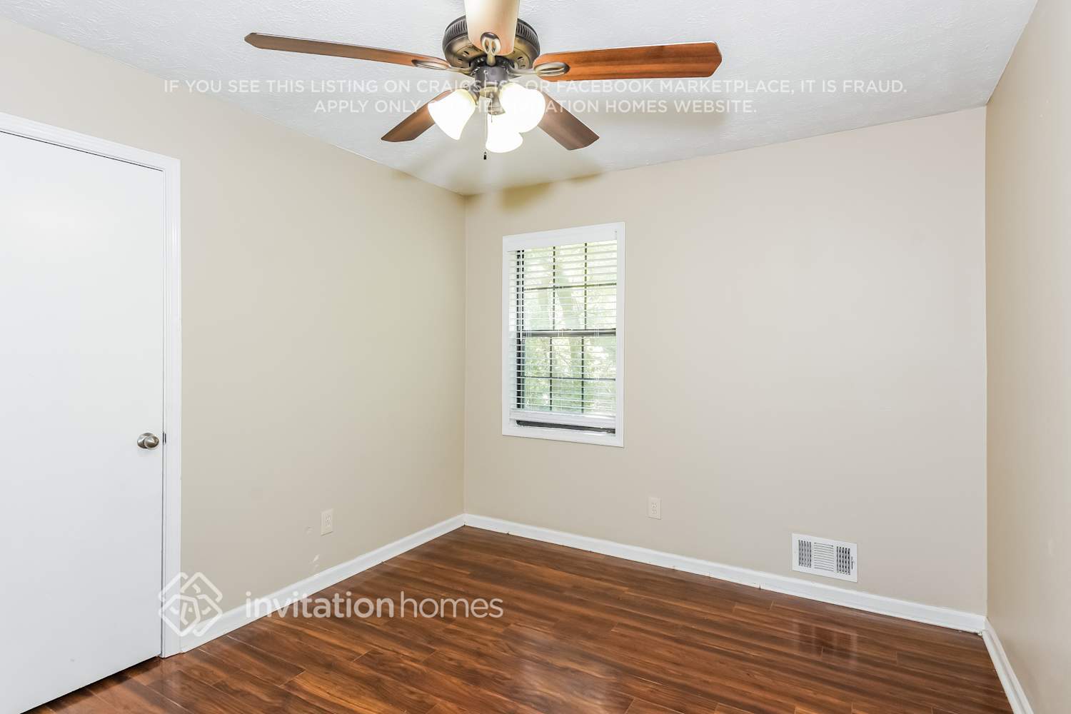 Building Photo - 129 Little Brook Dr