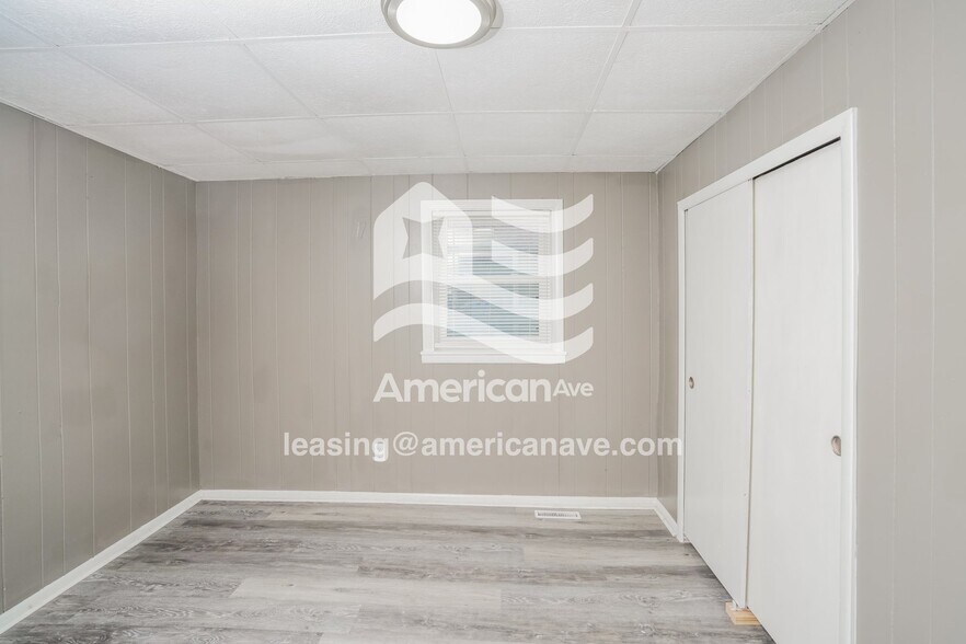 Building Photo - 3812 St Joseph Rd