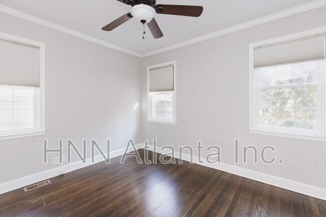 Building Photo - 36 Sheridan Dr NE