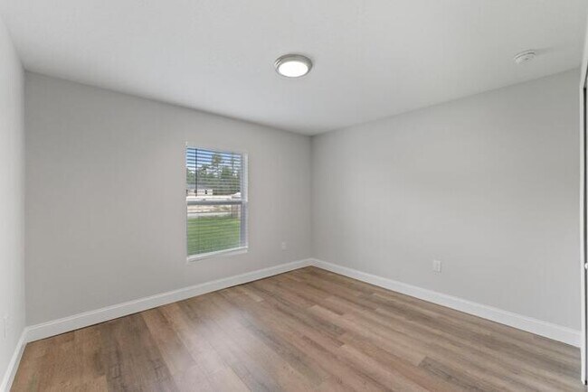 Building Photo - 2220 169th Pl