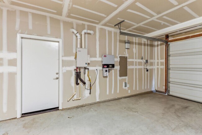 Building Photo - FIRST MONTH'S RENT FREE-Charming 3-Bedroom Home with Office in The Cannery – Davis, CA