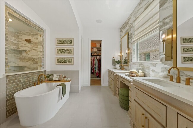 Building Photo - 2550 Whitewood Dr