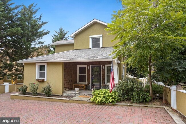 Building Photo - 2730 Oak Valley Dr