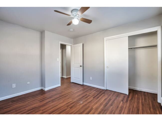 Building Photo - 5339 S Elati St